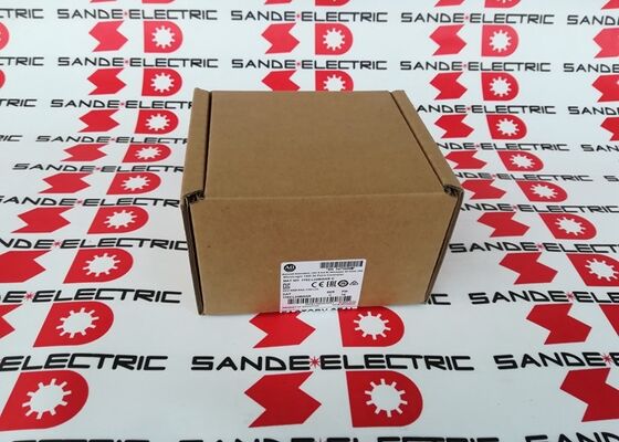 Eén AB ALLEN BRADLEY 1762-L24BWAR - Fabriek verzegeld - 1762L24BWAR