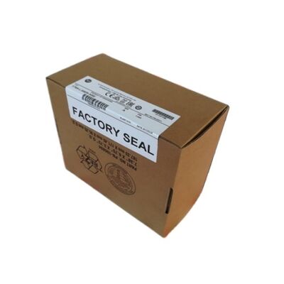 Een nieuwe AB 1769-L30ERM CompactLogix-processor in de doos 1769L30ERM 1769-L3OERM